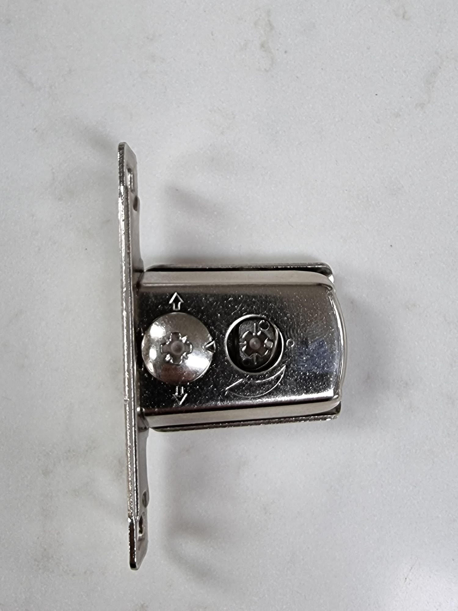 Hettich Multitech Drawer Front Connector Bracket 86mm to 214mm