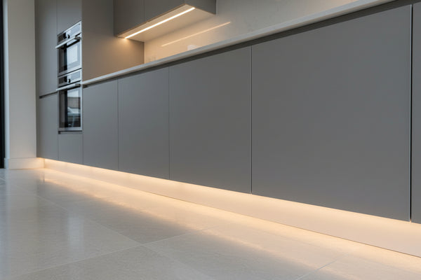 White Aluminium LED Kickboard Extrusion for Office & Kitchen