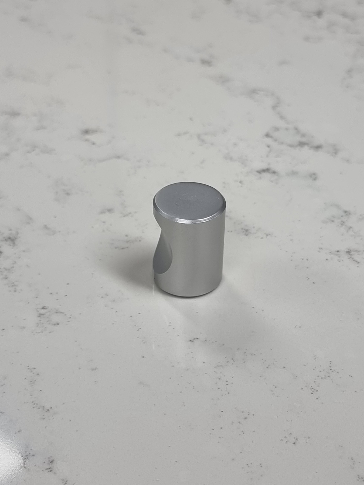 Kitchen Hardware & Handles [Clearance Sale]