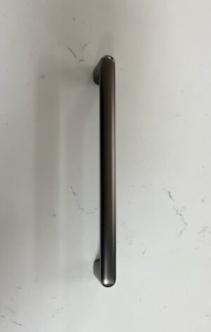 Vaniglia Handle With Rounded Ends, Anthracite Finish - Image 2